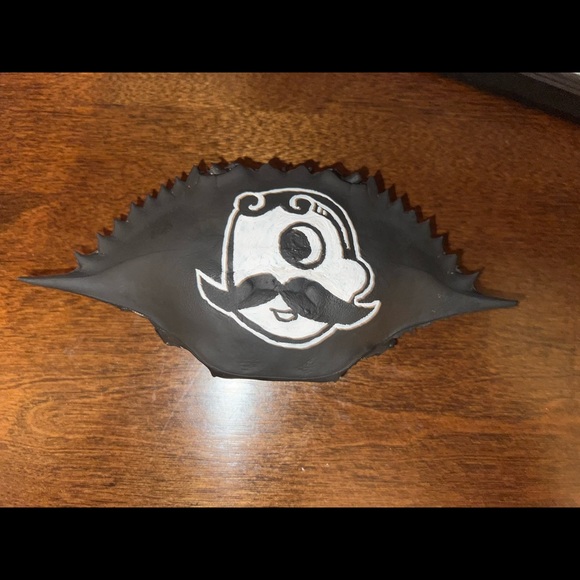 Hand Painted Custom Crab Shells - Picture 2 of 3